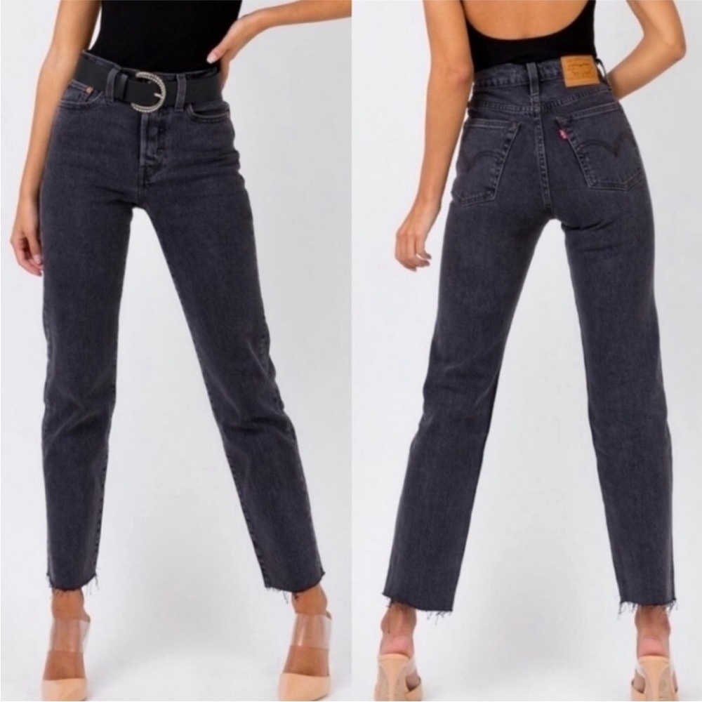 Levi's Premium Women's Wedgie  Straight Ankle Jeans Raw Hem 28